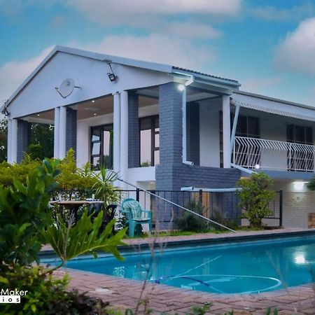 Falcon Lodge Newcastle Exterior photo